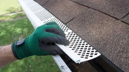 Gutter-Guards-That-Block-Debris