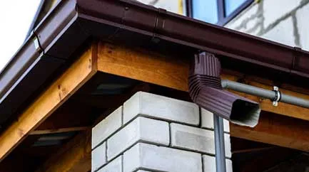 coordinating-with-fascia-and-soffit-work