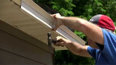 gutters-pulling-from-fascia