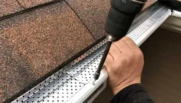 hurricane-ready-gutter-prep